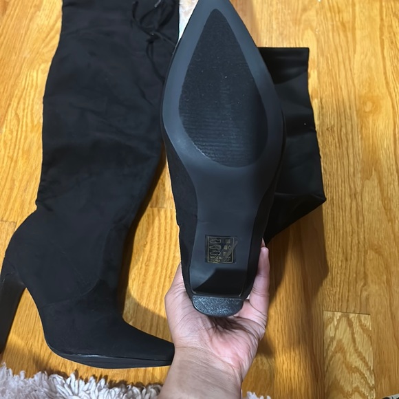 New in box fashion nova KNEE high boots! - Picture 2 of 7